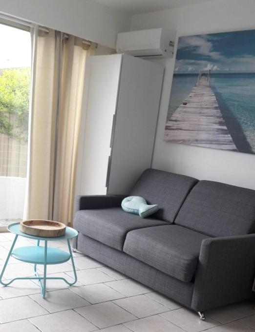 Studio Golfe Juan, Plages, Parking, Climatisation Apartment Vallauris Bagian luar foto