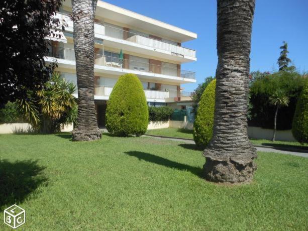 Studio Golfe Juan, Plages, Parking, Climatisation Apartment Vallauris Bagian luar foto